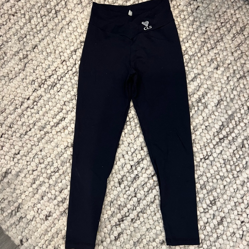 CLS scrunch butt legging
